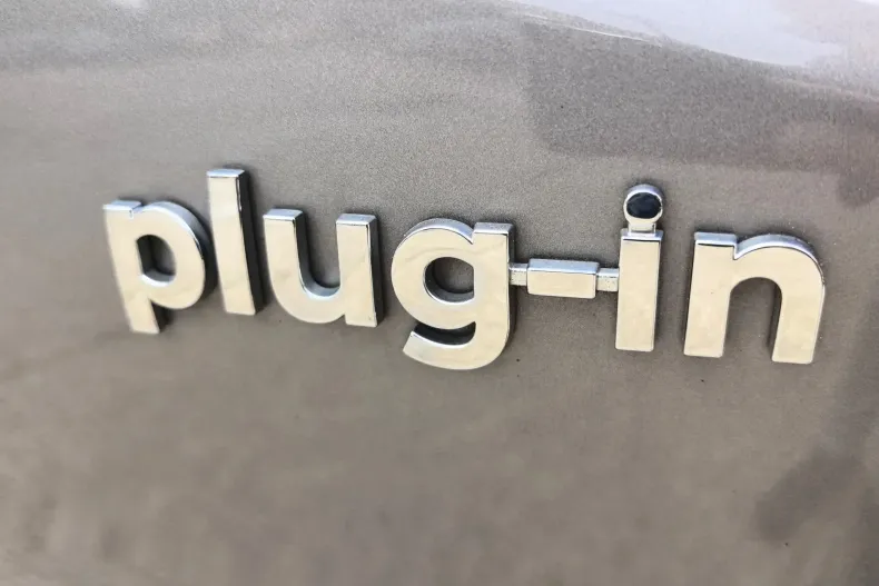 Hyundai IONIQ din 2022 cu 73.460 km - oferta HYU128442 - foto 18