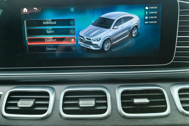 Mercedes-Benz GLE Coupe din 2021 cu 121.900 km - oferta MER128444 - foto 18