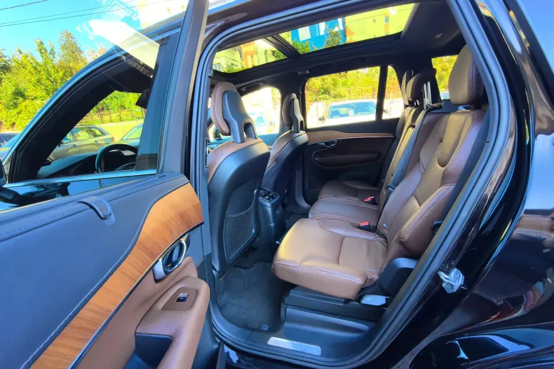 Volvo XC90 din 2021 cu 129.000 km - oferta VOL128449 - foto 4