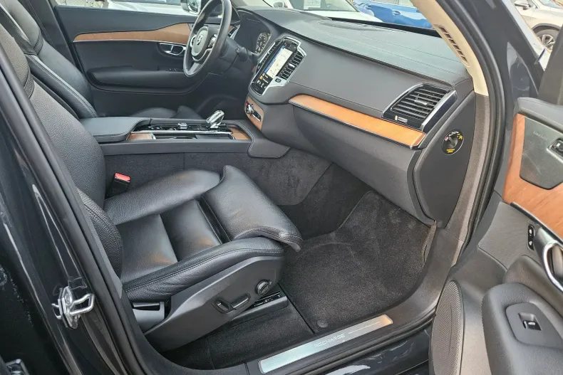 Volvo XC90 din 2021 cu 111.000 km - oferta VOL128452 - foto 12