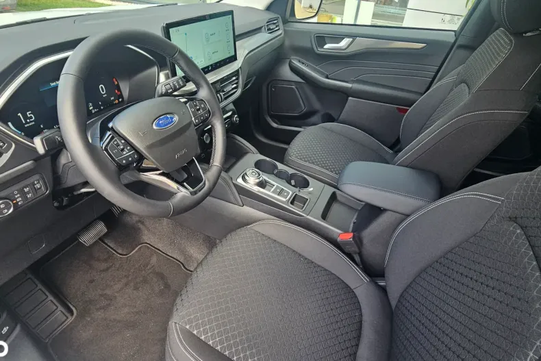 Ford Kuga din 2025 cu 1 km - oferta FOR128454 - foto 7