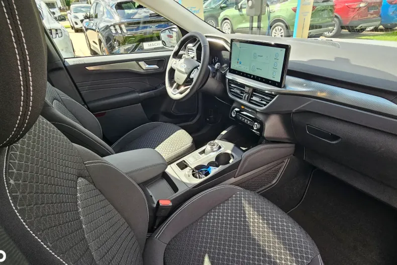 Ford Kuga din 2025 cu 1 km - oferta FOR128454 - foto 10