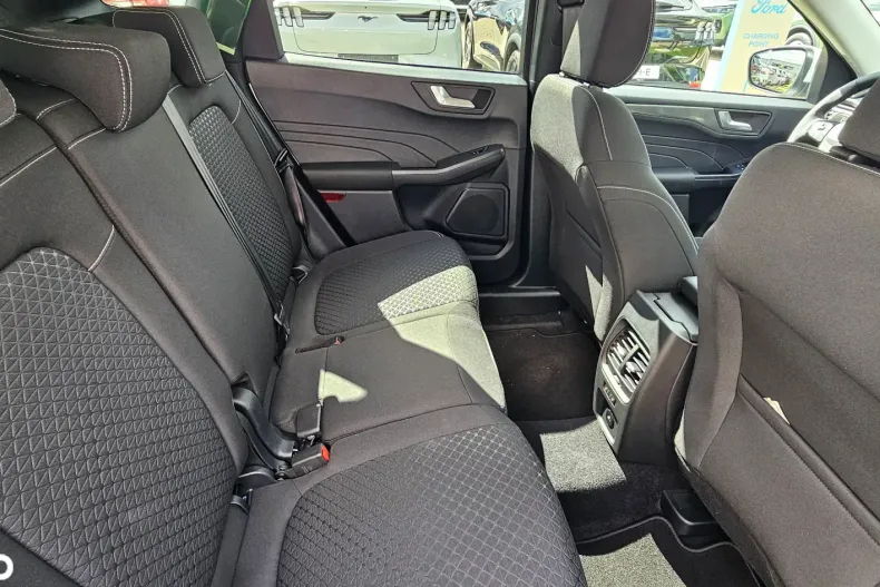 Ford Kuga din 2025 cu 1 km - oferta FOR128454 - foto 11