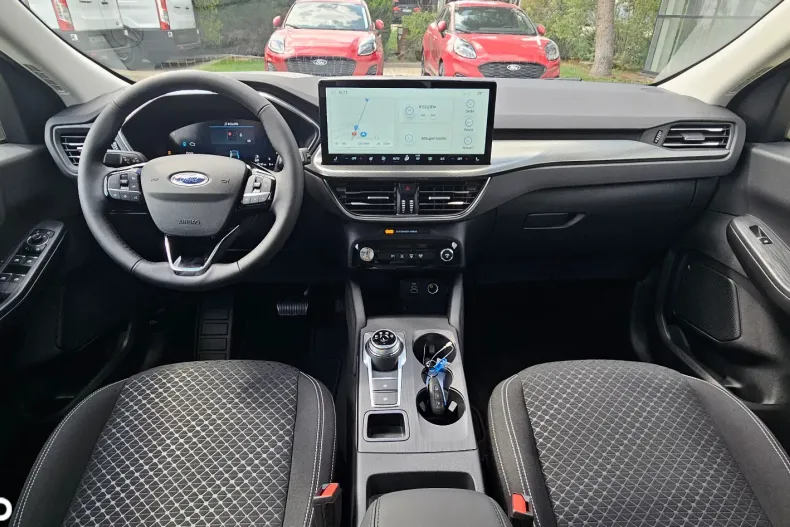 Ford Kuga din 2025 cu 1 km - oferta FOR128463 - foto 9