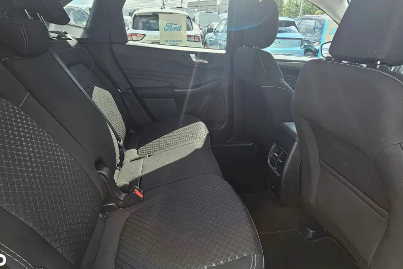 Ford Kuga din 2025 cu 1 km - oferta FOR128463 - foto 12