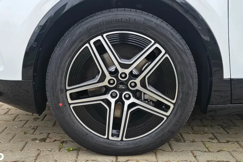 Ford Capri din 2024 cu 1 km - oferta FOR128467 - foto 8