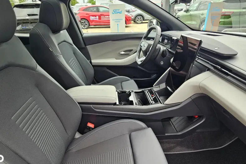 Ford Capri din 2024 cu 1 km - oferta FOR128467 - foto 10