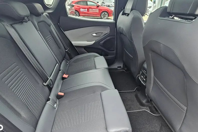 Ford Capri din 2024 cu 1 km - oferta FOR128467 - foto 12