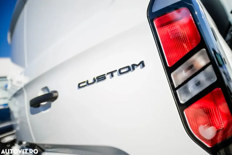 Ford Transit Custom din 2024 cu 1 km - oferta FOR128468 - foto 7