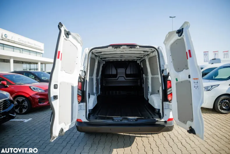 Ford Transit Custom din 2024 cu 1 km - oferta FOR128468 - foto 23