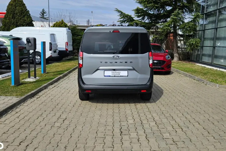 Ford Tourneo Courier din 2024 cu 2.500 km - oferta FOR128469 - foto 6