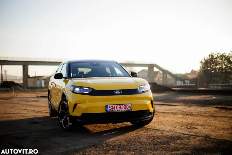 Ford Capri din 2024 cu 1.500 km - oferta FOR128470 - foto 1