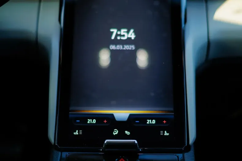 Ford Capri din 2024 cu 1.500 km - oferta FOR128470 - foto 15