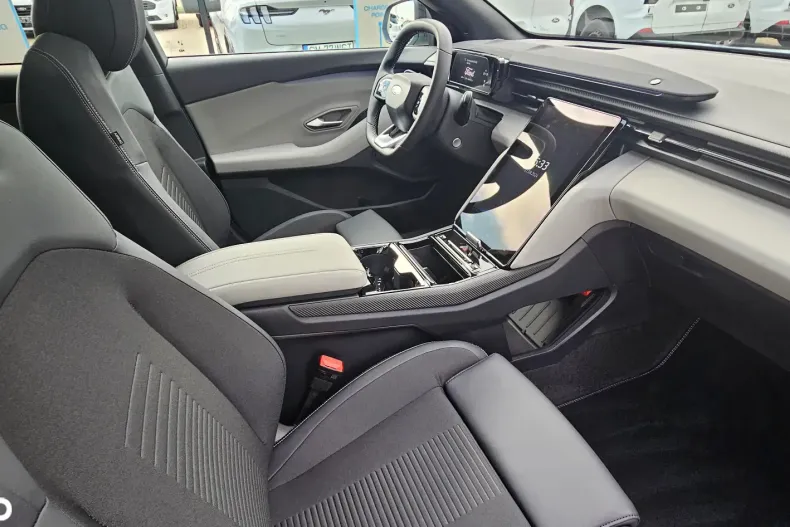 Ford Explorer din 2024 cu 2.000 km - oferta FOR128475 - foto 9