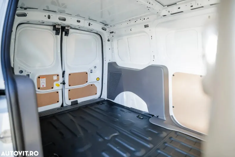 Ford Transit Connect din 2023 cu 1 km - oferta FOR128476 - foto 14