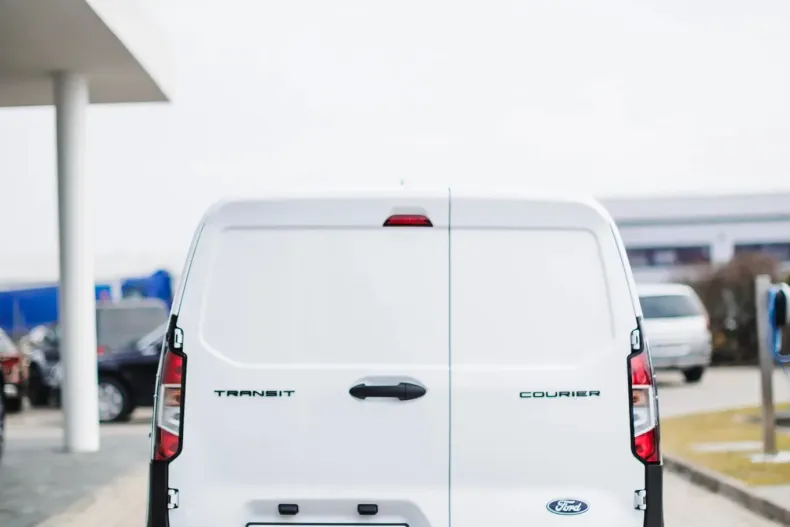 Ford Courier din 2024 cu 2.000 km - oferta FOR128477 - foto 7