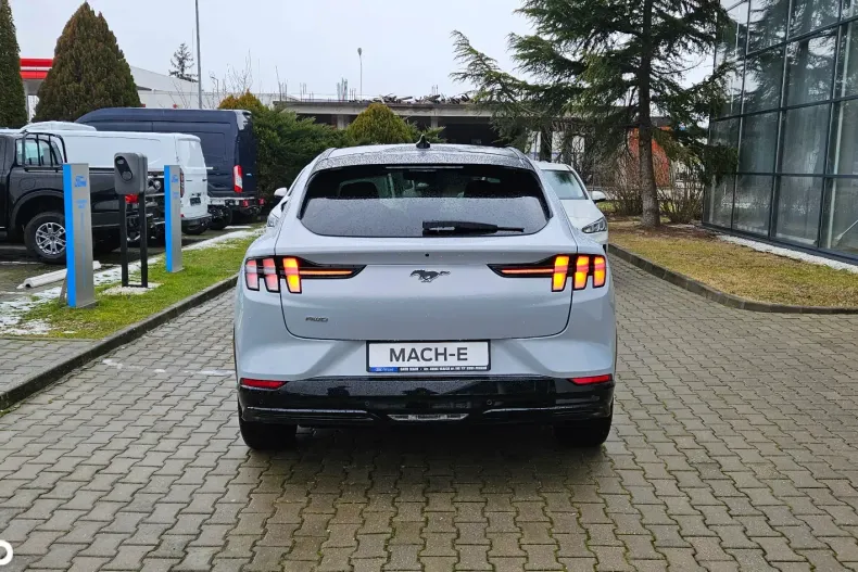 Ford Mustang Mach-E din 2023 cu 5.000 km - oferta FOR128481 - foto 5