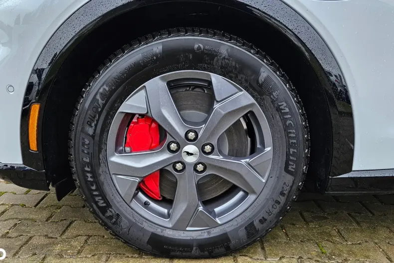 Ford Mustang Mach-E din 2023 cu 5.000 km - oferta FOR128481 - foto 6