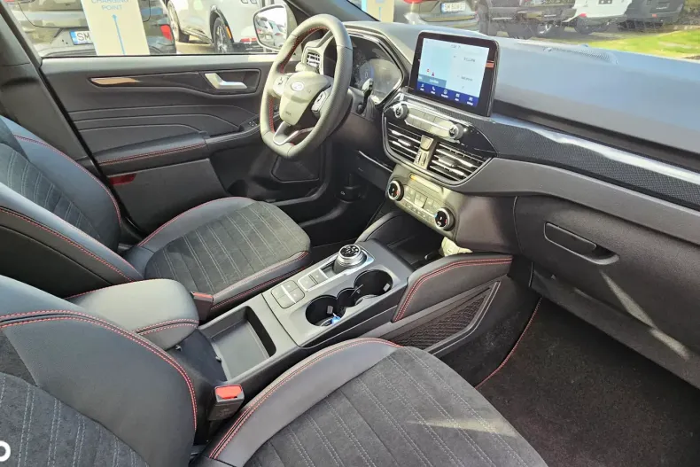 Ford Kuga din 2023 cu 1 km - oferta FOR128482 - foto 10