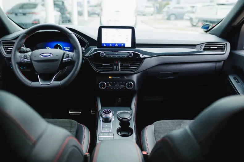 Ford Kuga din 2023 cu 5.000 km - oferta FOR128483 - foto 15