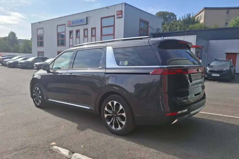 Kia Carnival din 2021 cu 72.132 km - oferta KIA128490 - foto 4