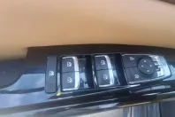 Kia Carnival din 2021 cu 72.132 km - oferta KIA128490 - foto 20