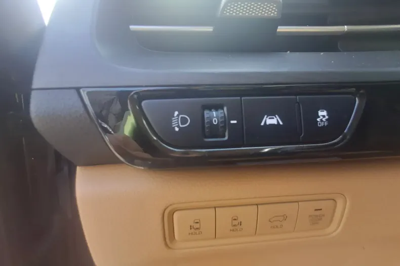 Kia Carnival din 2021 cu 72.132 km - oferta KIA128490 - foto 21