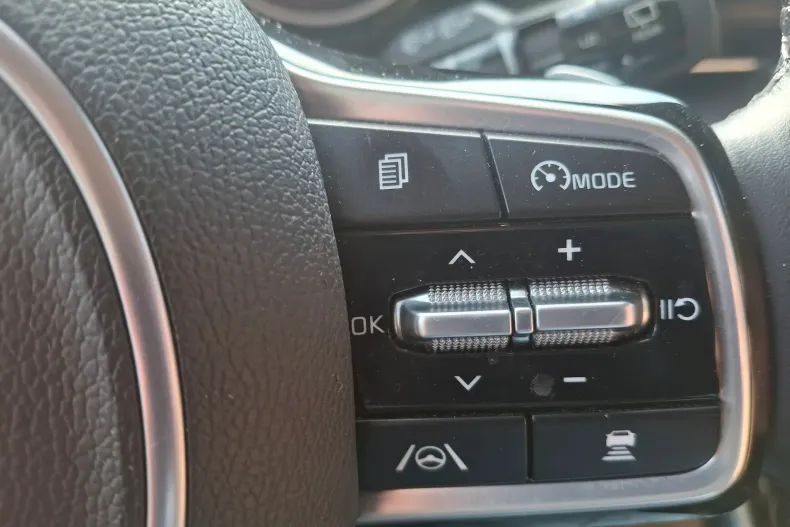 Kia Carnival din 2021 cu 72.132 km - oferta KIA128490 - foto 24