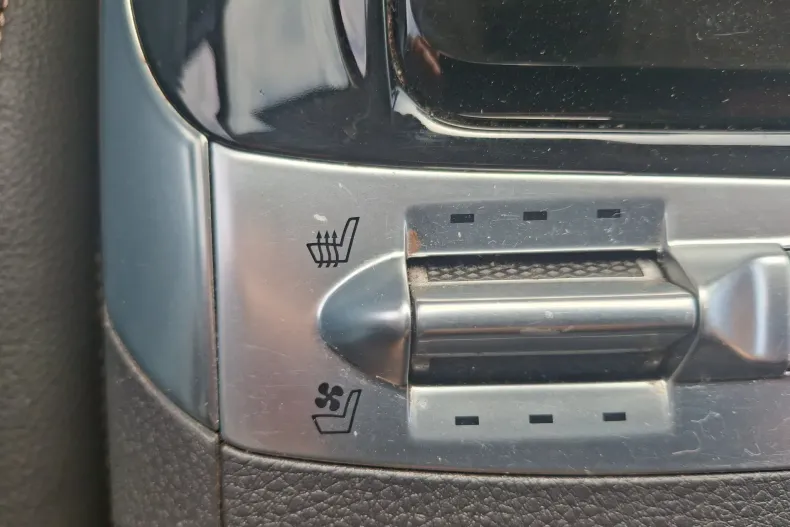 Kia Carnival din 2021 cu 72.132 km - oferta KIA128490 - foto 26