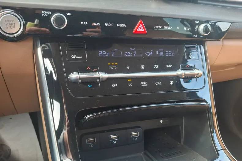 Kia Carnival din 2021 cu 72.132 km - oferta KIA128490 - foto 31