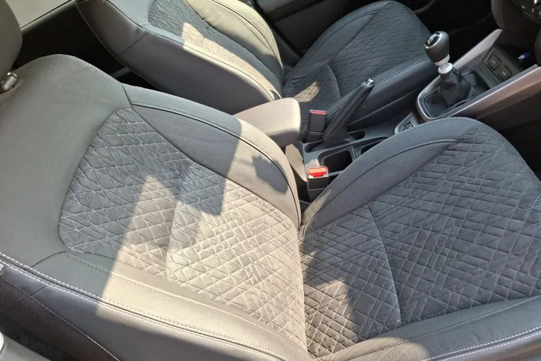 Suzuki Vitara din 2024 cu 18.599 km - oferta SUZ128494 - foto 12