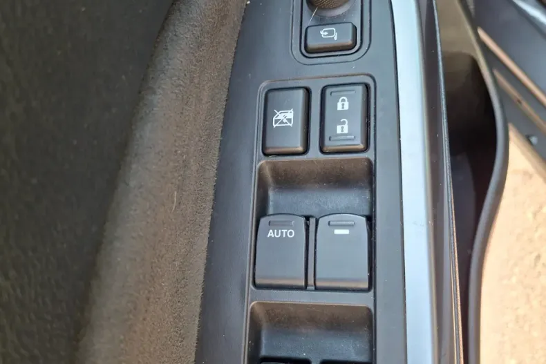 Suzuki Vitara din 2024 cu 18.599 km - oferta SUZ128494 - foto 13