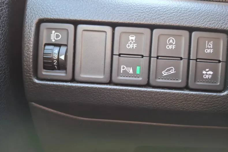 Suzuki Vitara din 2024 cu 18.599 km - oferta SUZ128494 - foto 14