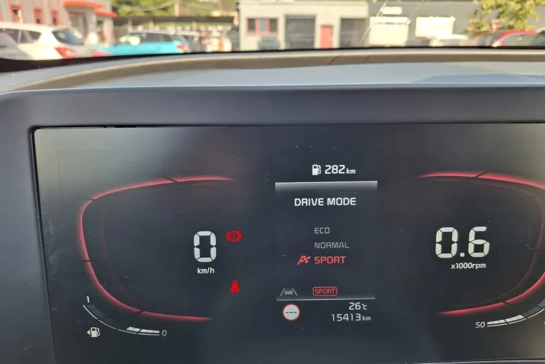 Kia Sportage din 2022 cu 15.413 km - oferta KIA128499 - foto 15