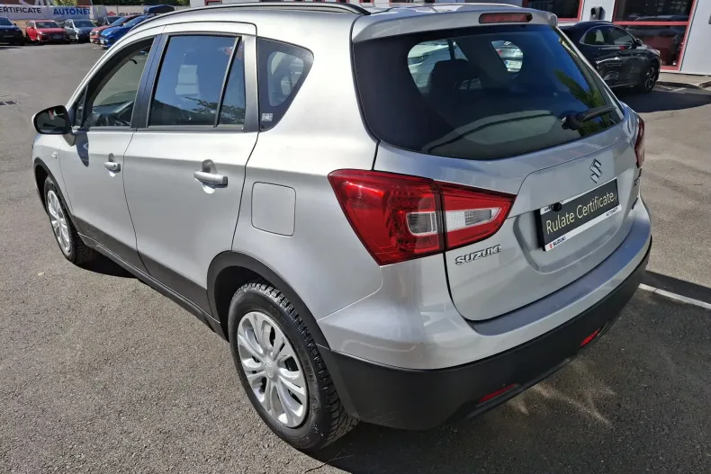 Suzuki SX4 din 2020 cu 71.782 km - oferta SUZ128502 - foto 6