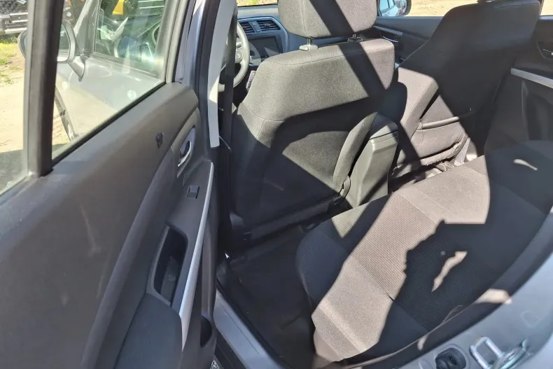 Suzuki SX4 din 2020 cu 71.782 km - oferta SUZ128502 - foto 20