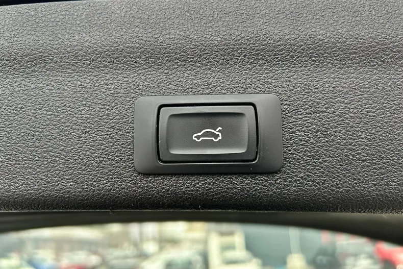 Audi A6 din 2019 cu 168.403 km - oferta AUD128508 - foto 13