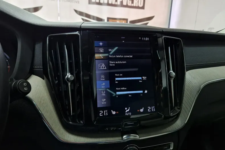 Volvo XC60 din 2020 cu 103.176 km - oferta VOL128518 - foto 21
