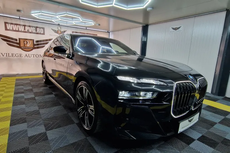 BMW Seria 7 din 2024 cu 6.138 km - oferta BMW128520 - foto 3
