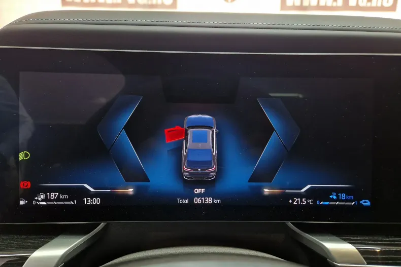 BMW Seria 7 din 2024 cu 6.138 km - oferta BMW128520 - foto 17