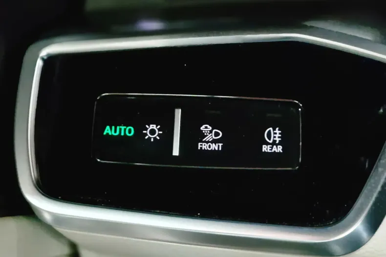 Audi A6 din 2019 cu 129.140 km - oferta AUD128523 - foto 14