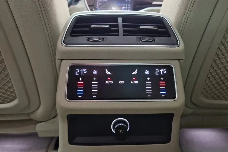 Audi A6 din 2019 cu 129.140 km - oferta AUD128523 - foto 27