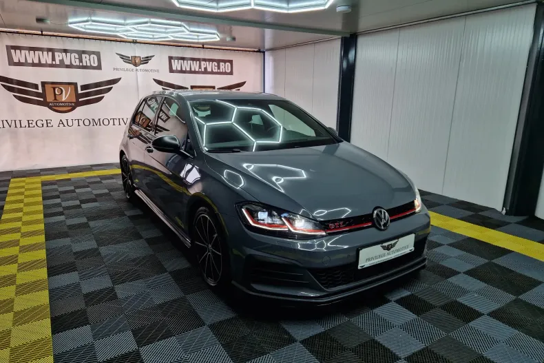 Volkswagen Golf din 2019 cu 154.787 km - oferta VOL128532 - foto 3