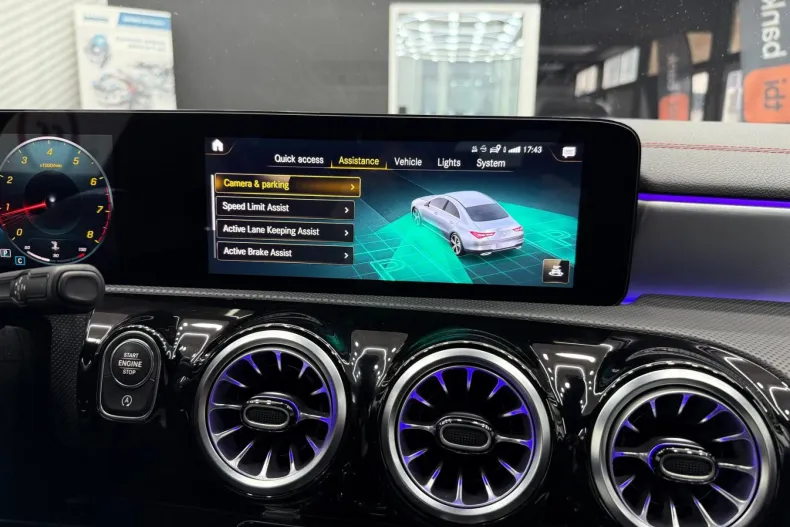 Mercedes-Benz CLA din 2021 cu 172.000 km - oferta MER128556 - foto 12