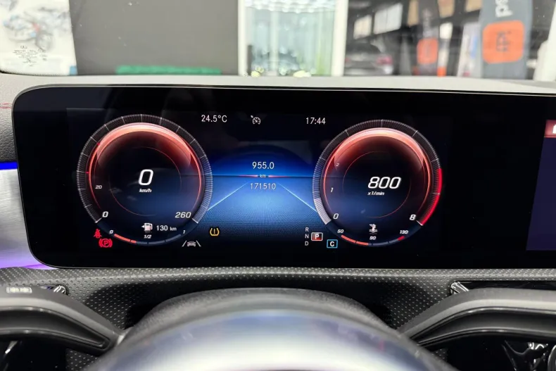 Mercedes-Benz CLA din 2021 cu 172.000 km - oferta MER128556 - foto 18