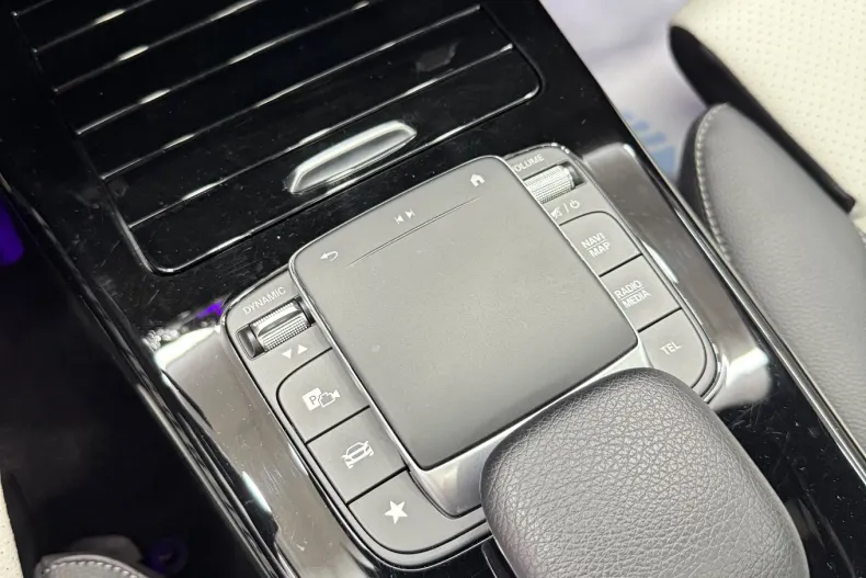 Mercedes-Benz A din 2020 cu 174.434 km - oferta MER128558 - foto 10