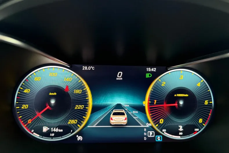 Mercedes-Benz C din 2019 cu 94.000 km - oferta MER128565 - foto 25