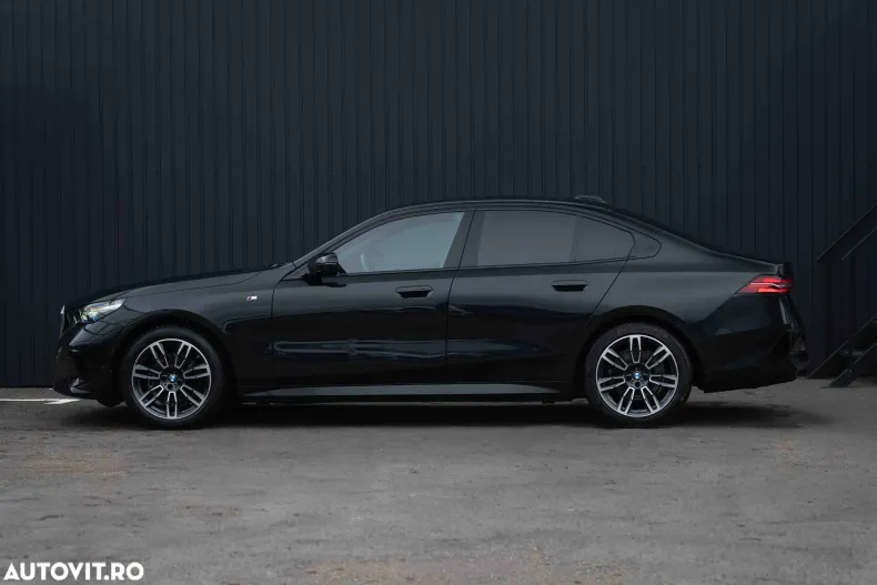 BMW Seria 5 din 2023 cu 37.622 km - oferta BMW128594 - foto 9