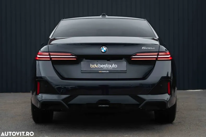 BMW Seria 5 din 2023 cu 37.622 km - oferta BMW128594 - foto 10