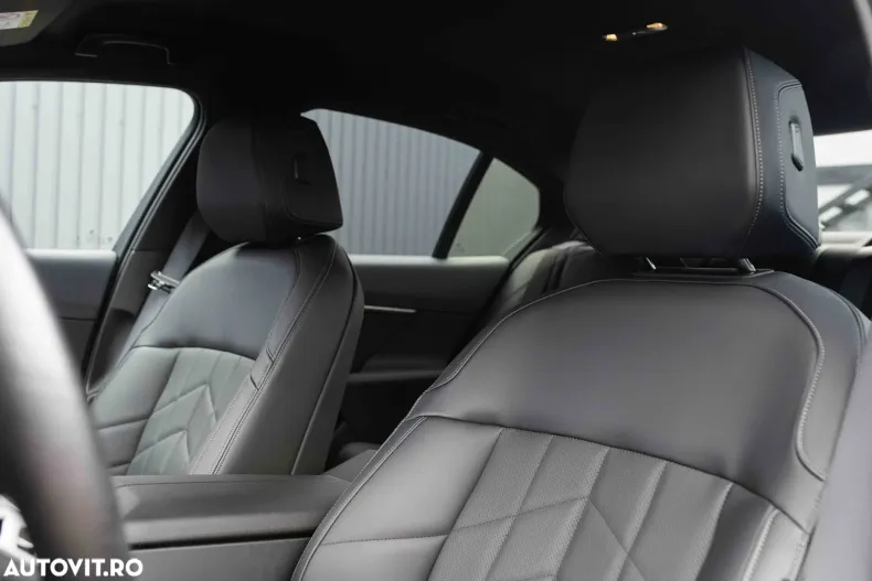 BMW Seria 5 din 2023 cu 37.622 km - oferta BMW128594 - foto 28